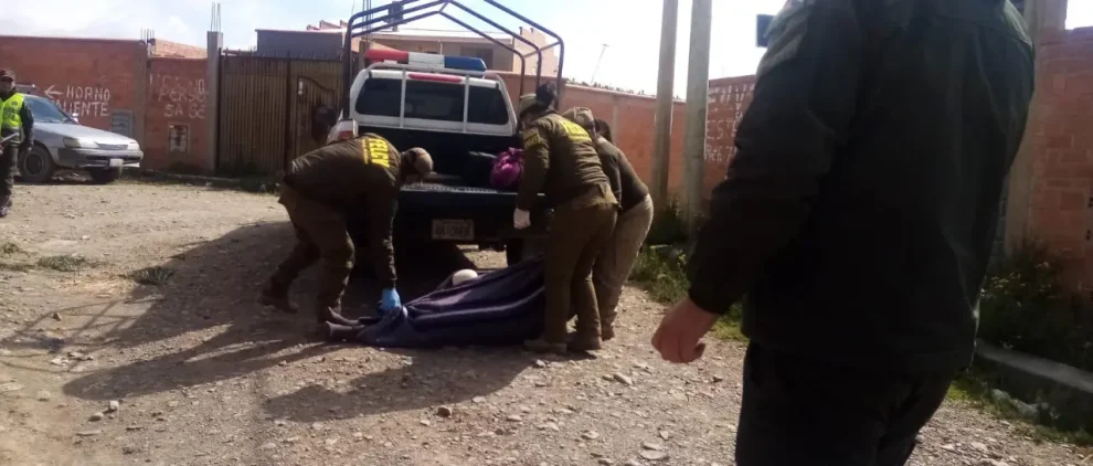 Maniatada y con signos de violencia, es hallada muerta una mujer en Viacha