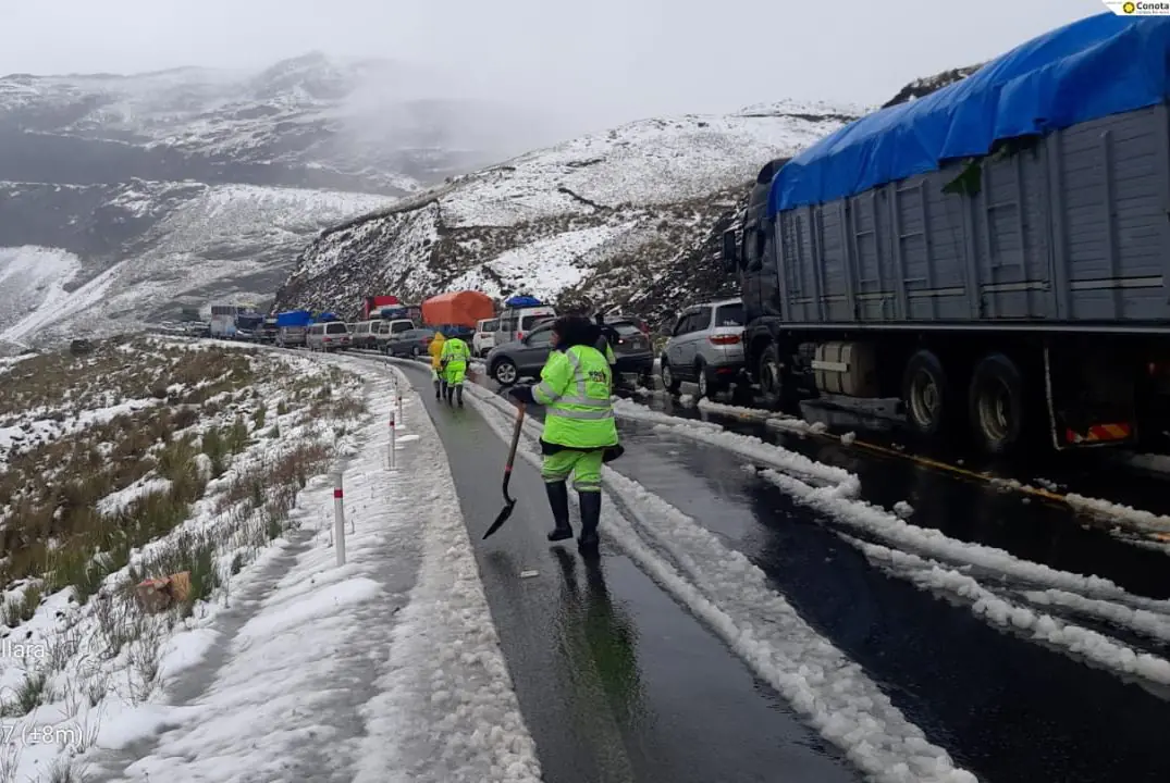 Suspendidos los viajes a los Yungas por una intensa nevada