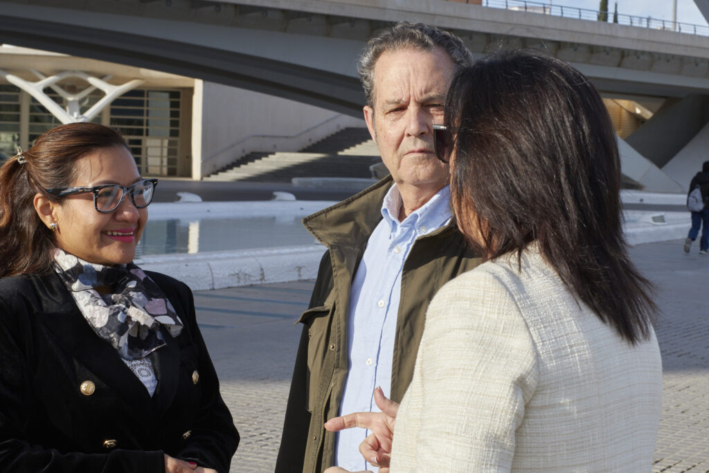 La Dra. Mercedes Hurtado presenta una candidatura renovada para optar a la reelección del Colegio de Médicos de Valencia