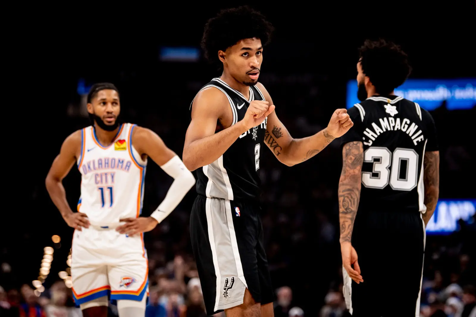 Los Spurs amplían dominio sobre Thunder, campeón NBA