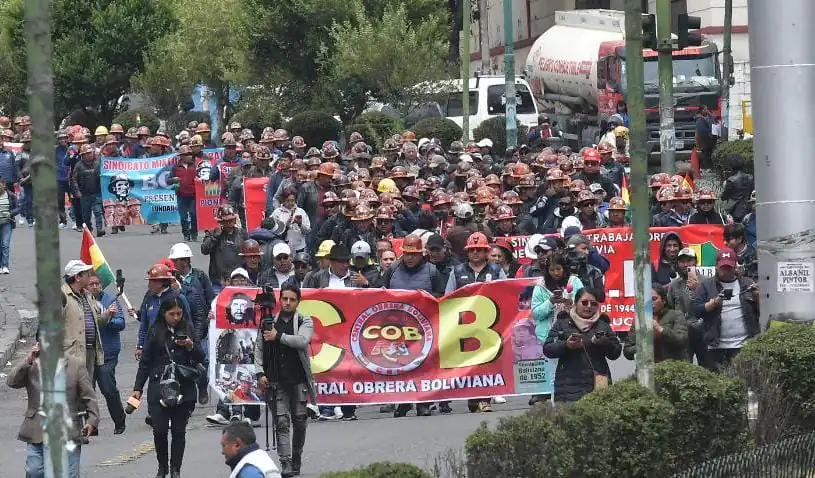 COB descarta que hayan pedido tres ministerios para detener las movilizaciones
