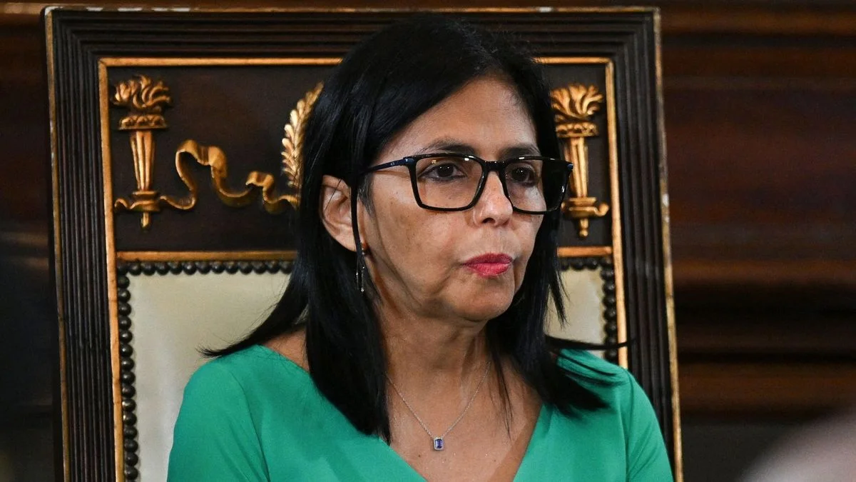 Presidenta interina de Venezuela decreta siete días de duelo nacional por muertos en ataque de EE. UU.