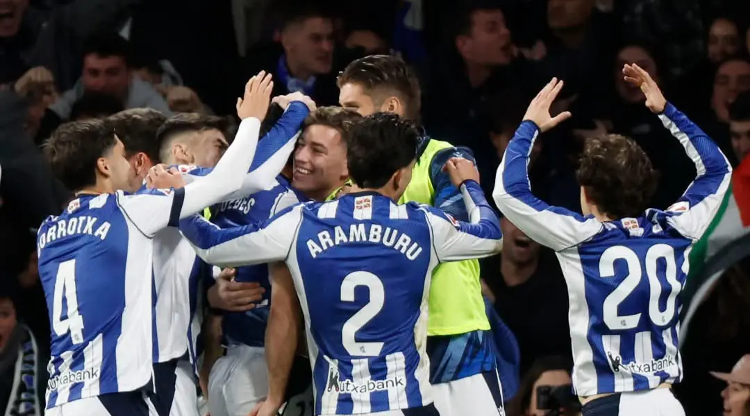 El Barcelona cae ante la Real Sociedad y estrecha la lucha por LaLiga