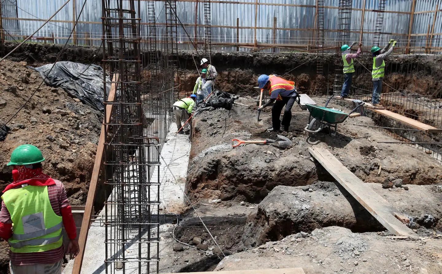Ingenieros en alerta por inminente colapso del sector de la construcción