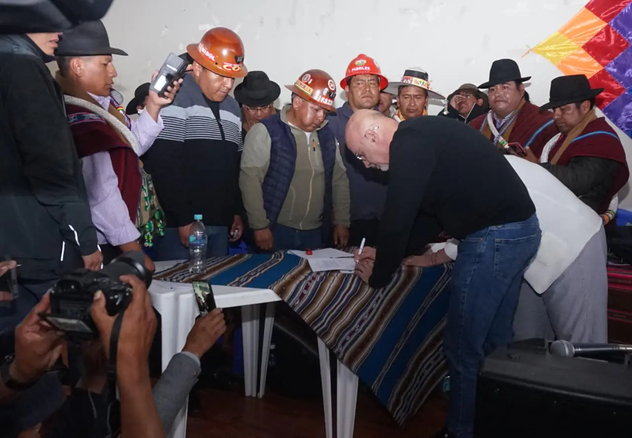 Gobierno publica el DS 5516 que abroga el 5503 y mantiene medidas económicas