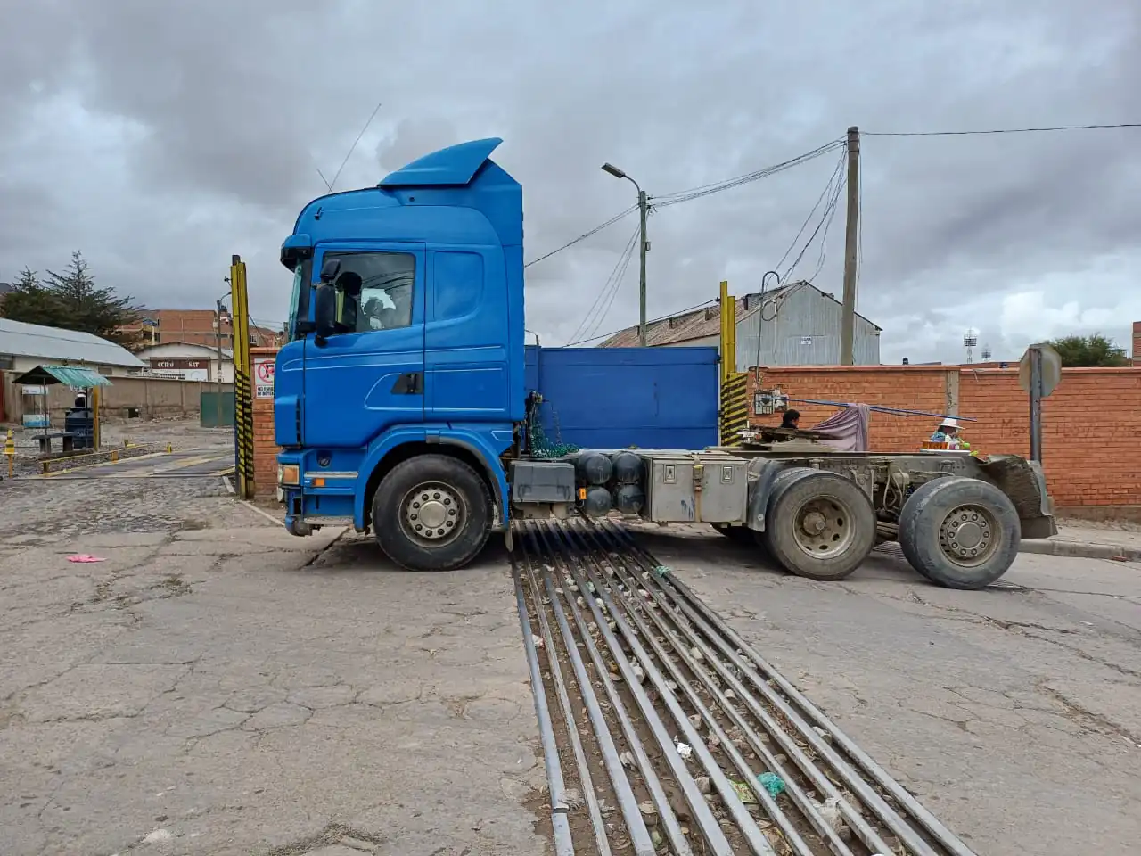 CNI alerta que bloqueo frena trenes y exportaciones en Potosí