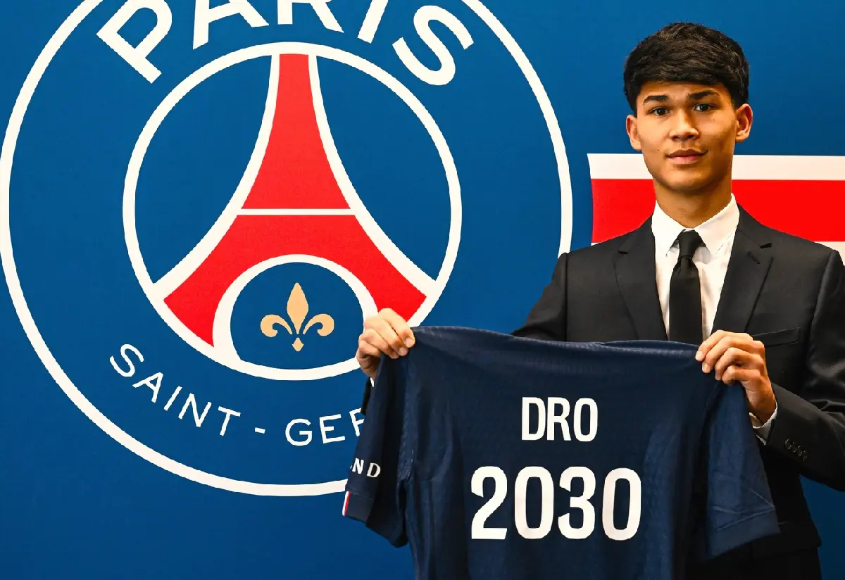 El canterano del Barça Dro Fernández firma con el PSG hasta 2030