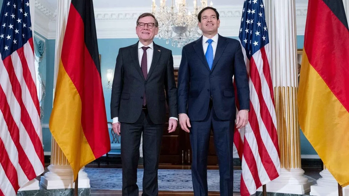 EE. UU. y Alemania dialogan sobre Ucrania, Irán y Venezuela, sin aludir a Groenlandia