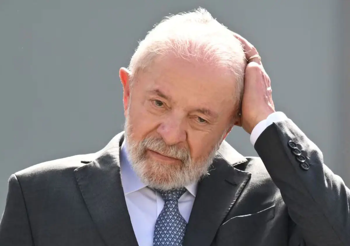 Cirugía de ojo a Lula finaliza ‘sin incidentes’ de cataratas