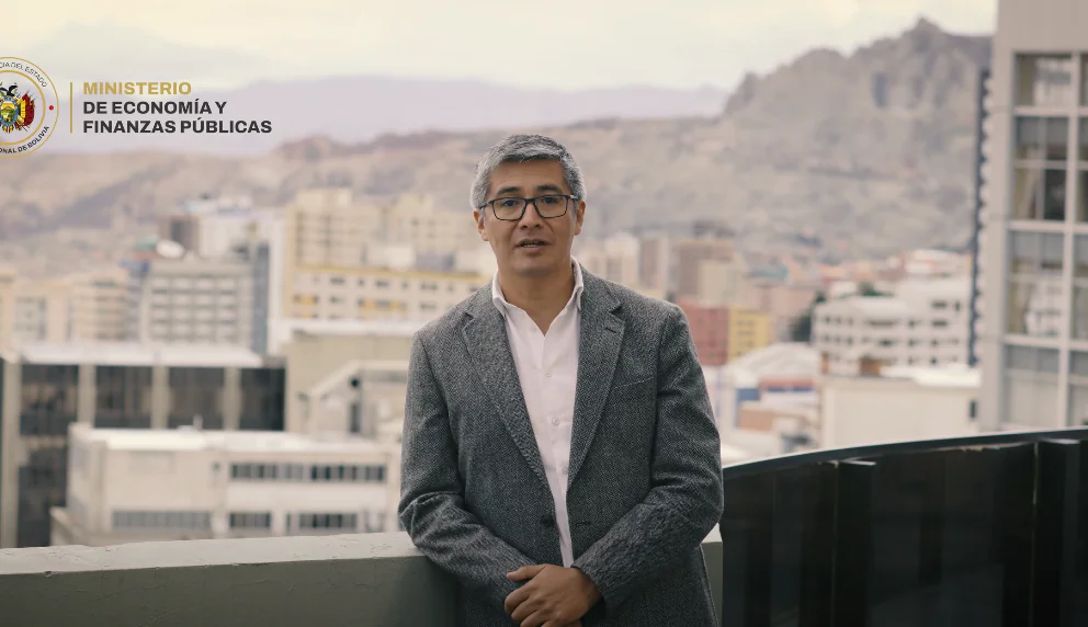 Espinoza: Privatización de empresas públicas dependerá de la Asamblea