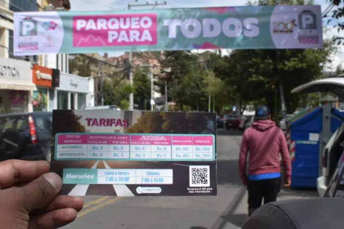 Alcaldía de La Paz advierte acciones legales contra el Concejo por parqueos tarifados