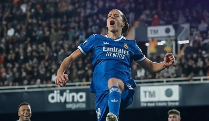 Real Madrid vence al Valencia (2-0) y se acerca al Barcelona de nuevo
