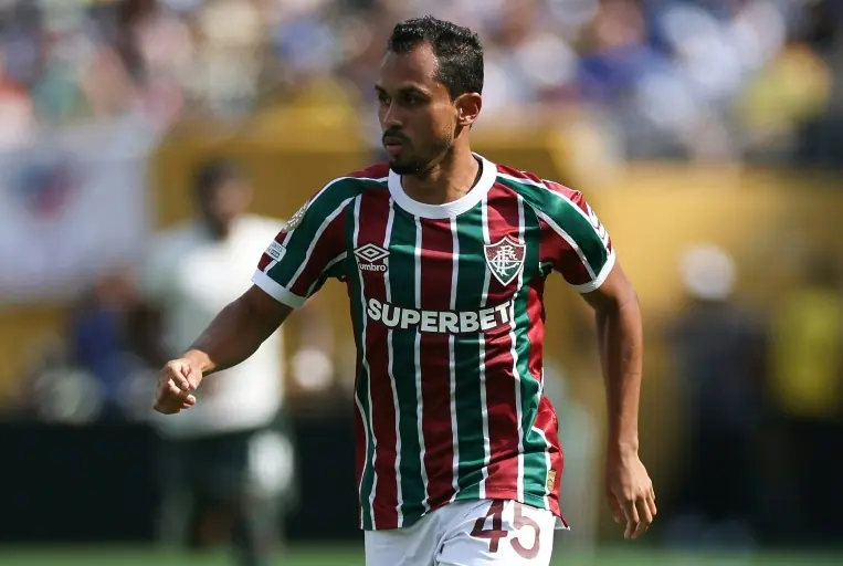 América de México contrata al mediocampista brasileño Lima