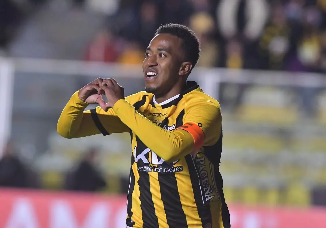 The Strongest sufre, triunfa (2-1) ante Táchira y se ilusiona