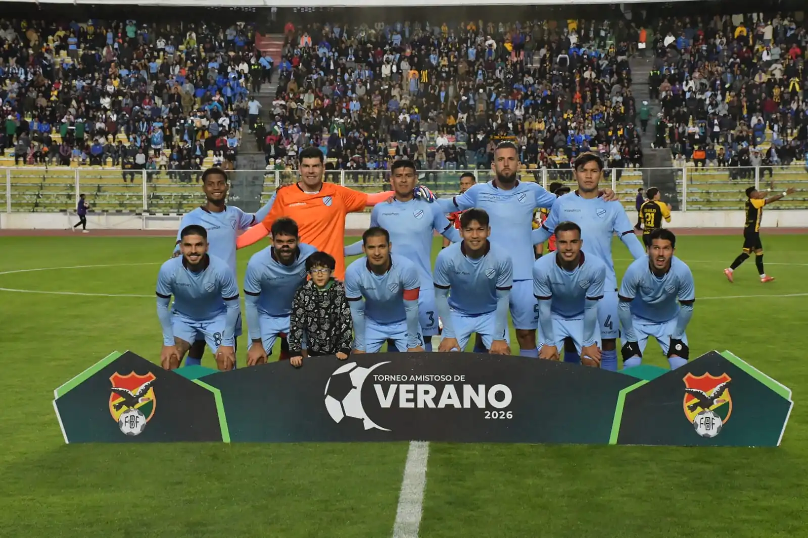 Bolívar triunfa en el clásico y va a cuartos de Copa de Verano