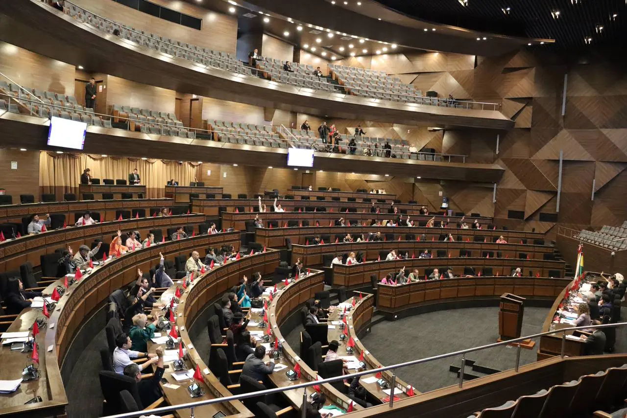 Diputados posterga otra vez elección de vocales del TED La Paz