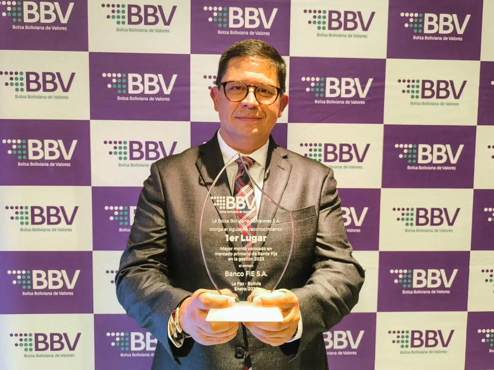 BBV reconoce a Banco FIE como líder en renta fija en 2025
