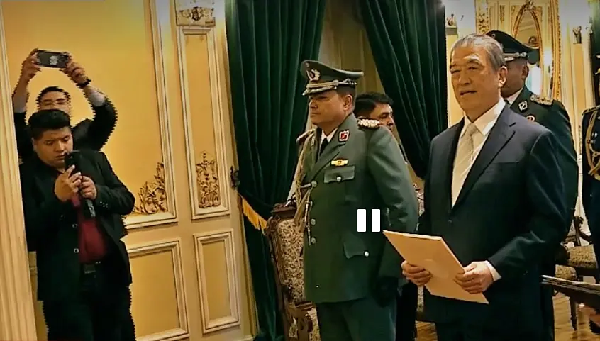 Embajadores del Perú y Japón en Bolivia presenta sus Cartas Credenciales