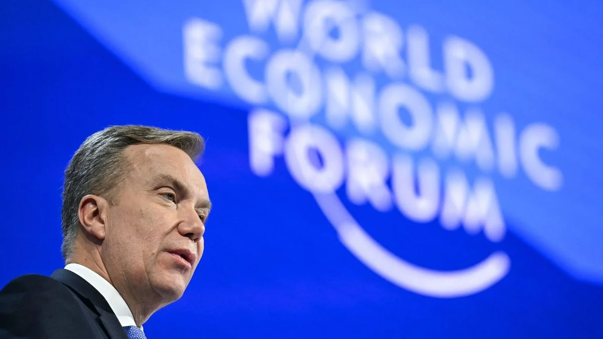 El presidente del Foro Económico Mundial renuncia por sus vínculos con Epstein