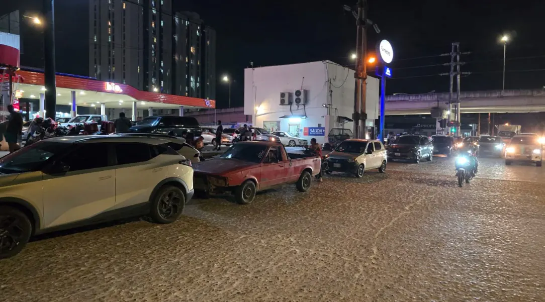 YPFB normalizará suministro de combustible en Santa Cruz