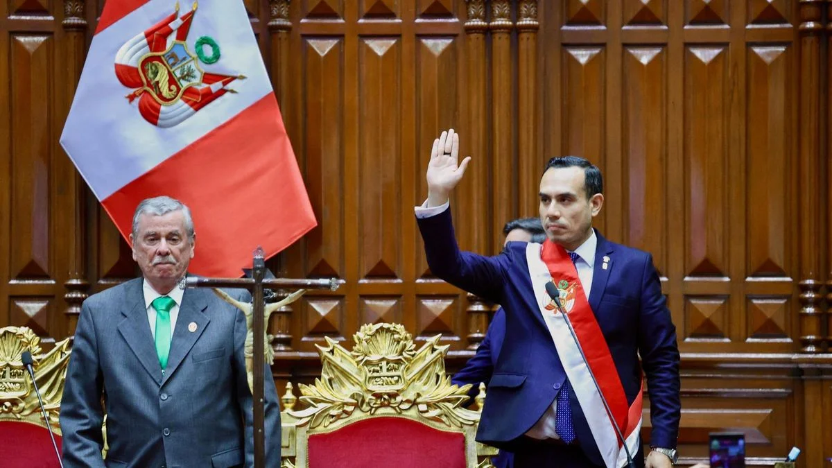 El presidente José Jerí del Perú fue destituido por el Congreso