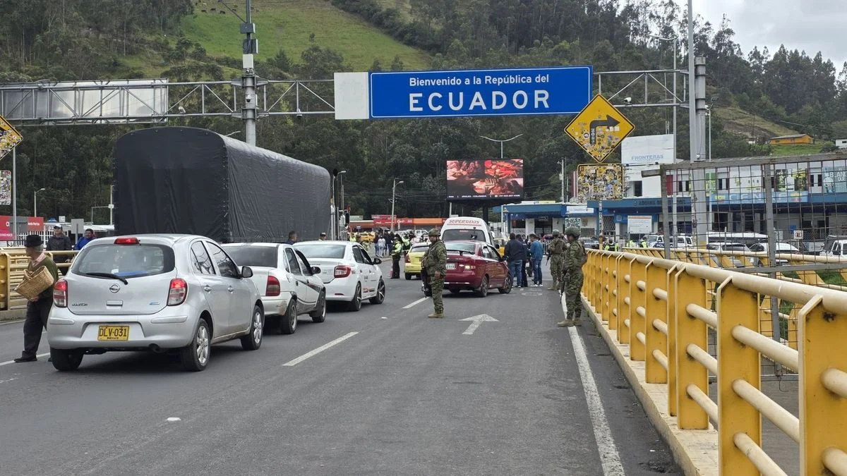 Gremios binacionales convocan marcha en el Puente de Rumichaca, por aranceles del 30%