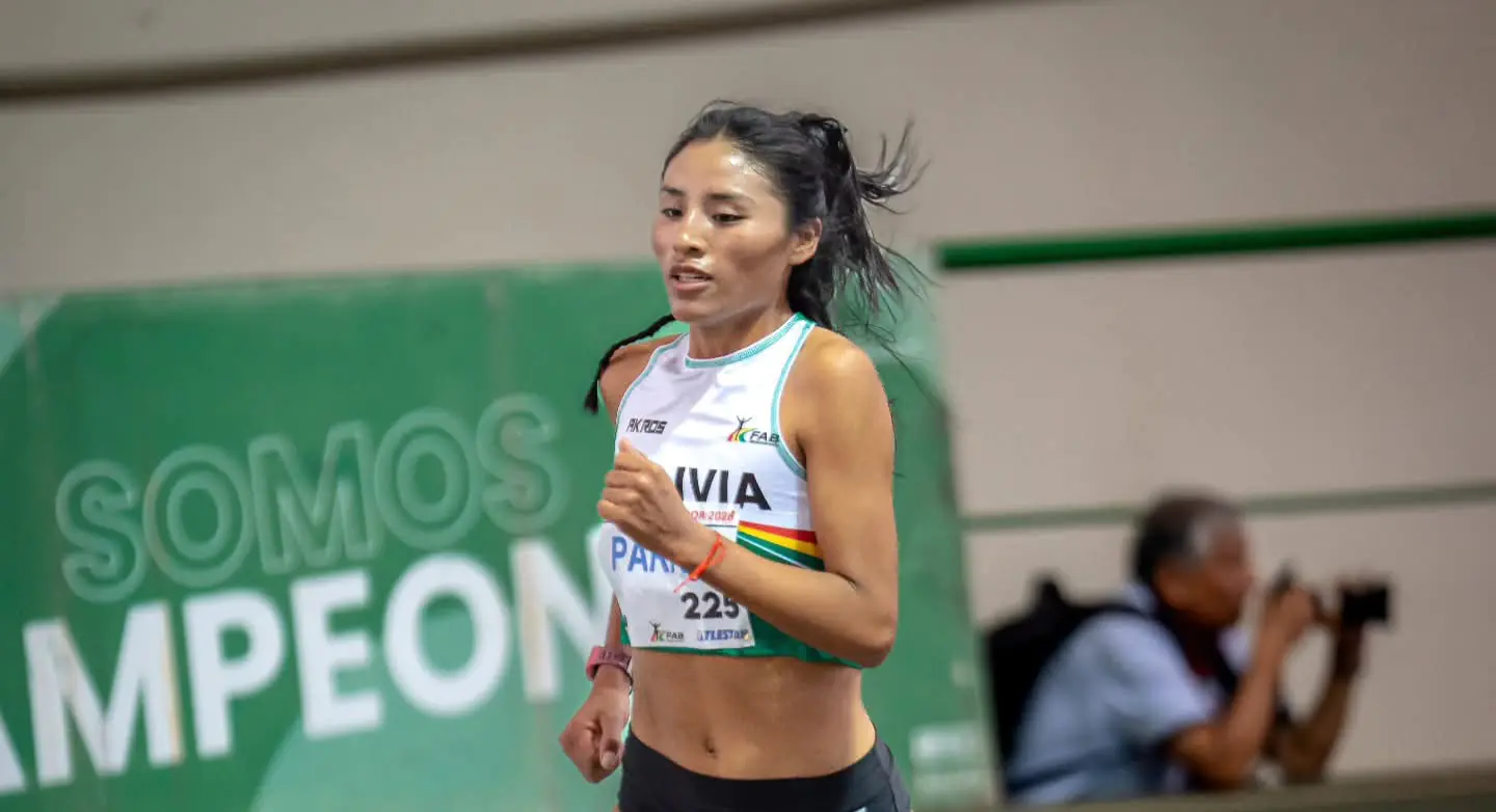 Parra brilla en el Sudamericano Indoor de Cochabamba