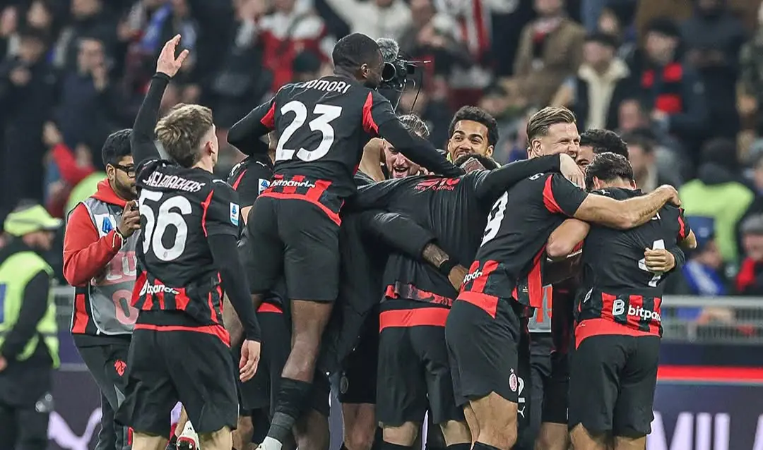 Estupiñán decide el derby para el AC Milan y da emoción a la Serie A