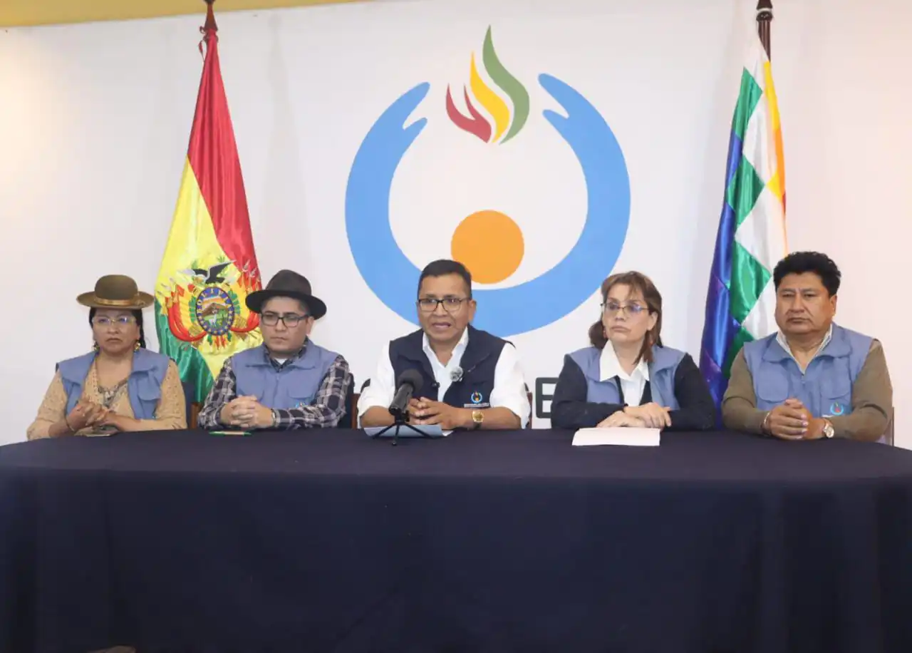 Defensoría fortalece monitoreo en seis puntos fronterizos para atención de migrantes