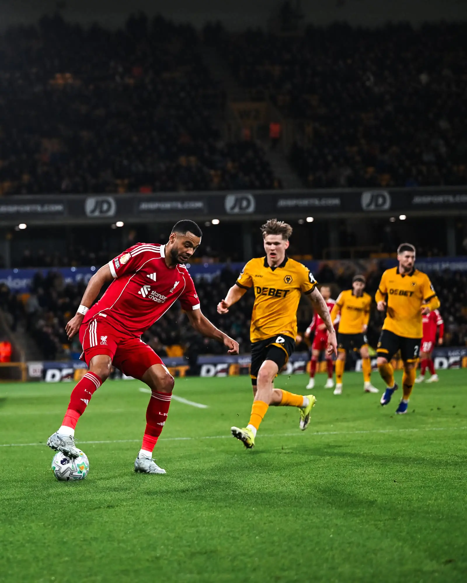 Liverpool sufre dolorosa derrota ante el colista Wolverhampton