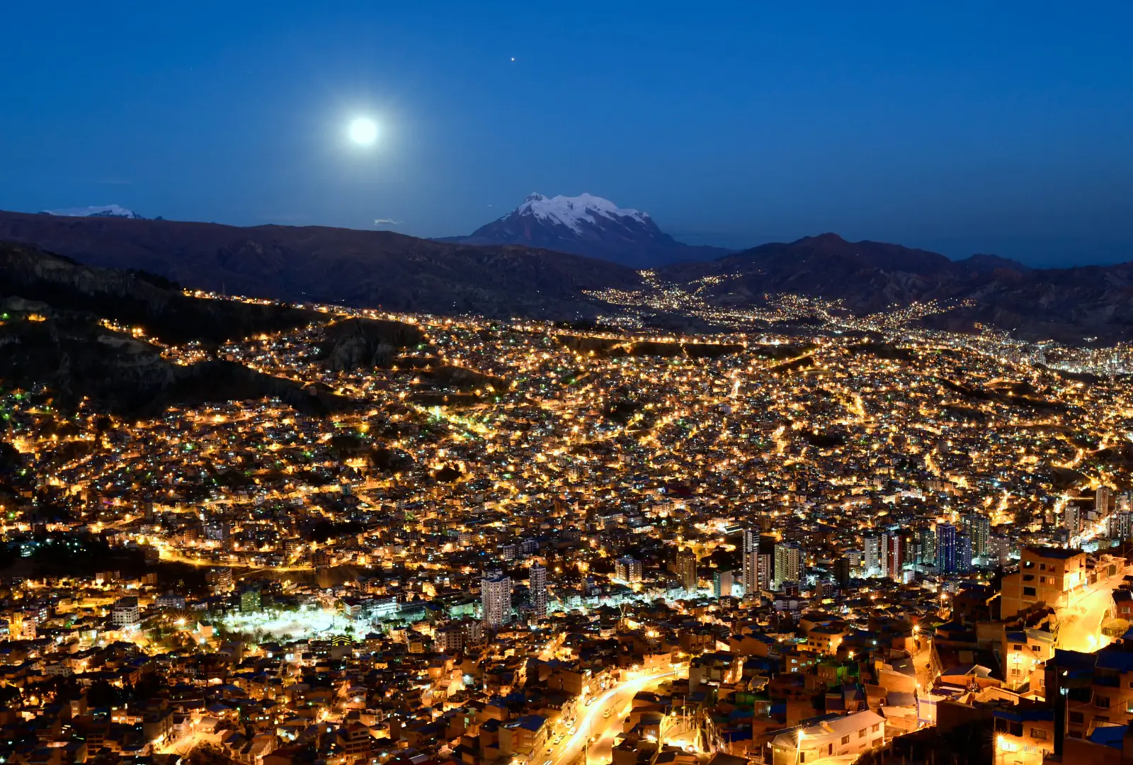 La Paz enfrenta las subnacionales sin centro político dominante