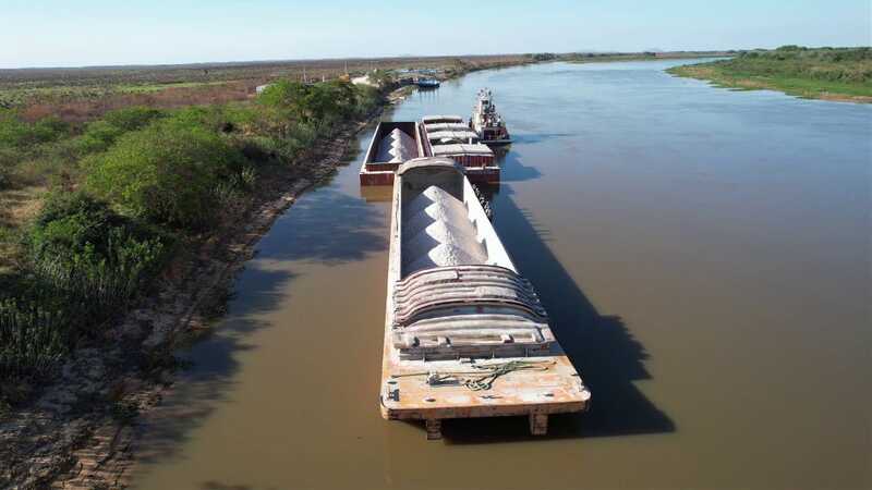 Escalada en Medio Oriente presiona la hidrovía y reabre conflicto por el peaje