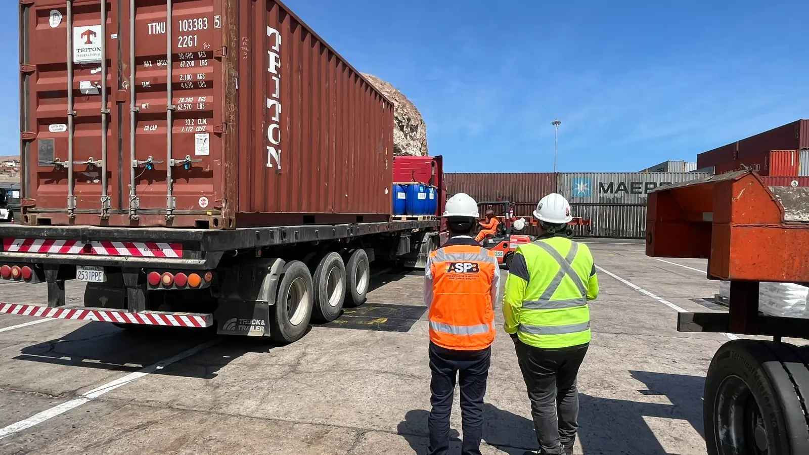 Exportadores alertan controles ‘excesivos’ en Arica y retrasos en el comercio