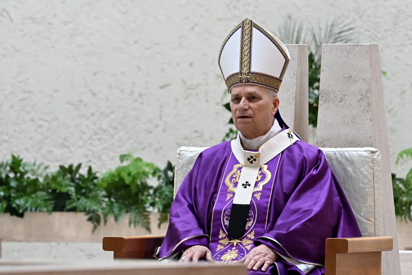 El Papa pide el cese del ‘estruendo de las bombas’ y apela al diálogo