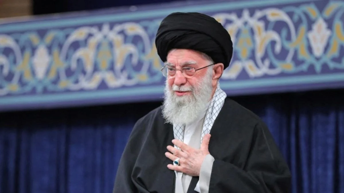 Trump confirma la muerte del líder supremo iraní, Alí Jamenei, durante bombardeos