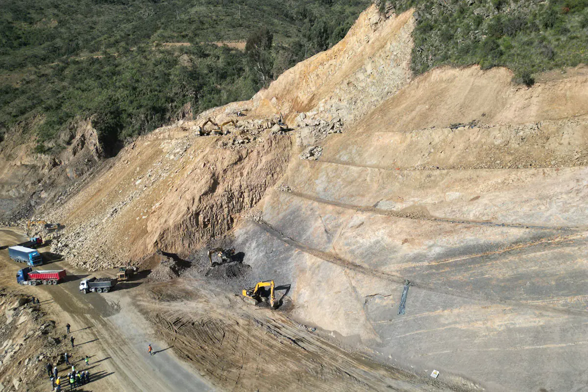 ABC reporta 45% de avance en rehabilitación del tramo Bombeo–Llavini