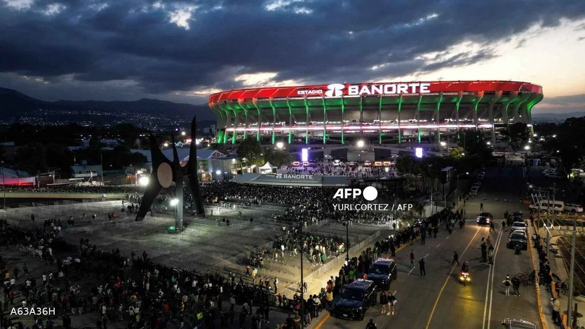 Aficionado muere en el estadio Azteca tras caída antes de México vs. Portugal rumbo al Mundial 2026