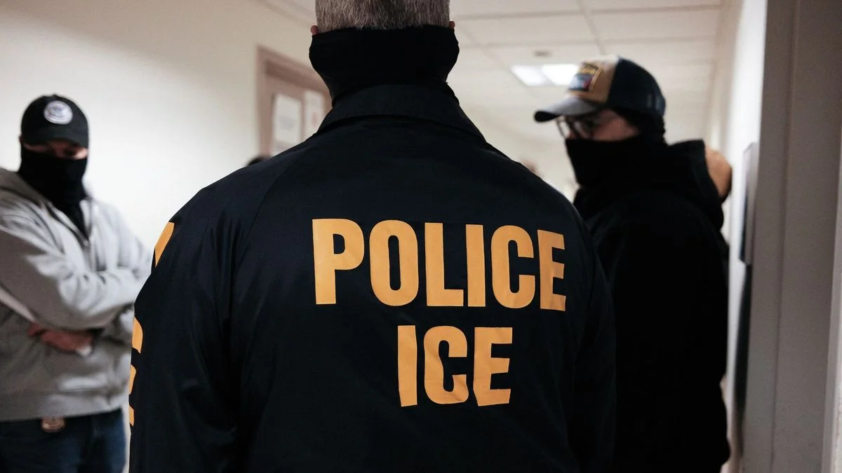 El ICE arresta al exjefe de Inteligencia de Bolsonaro, fugado de Brasil y acusado en la trama golpista