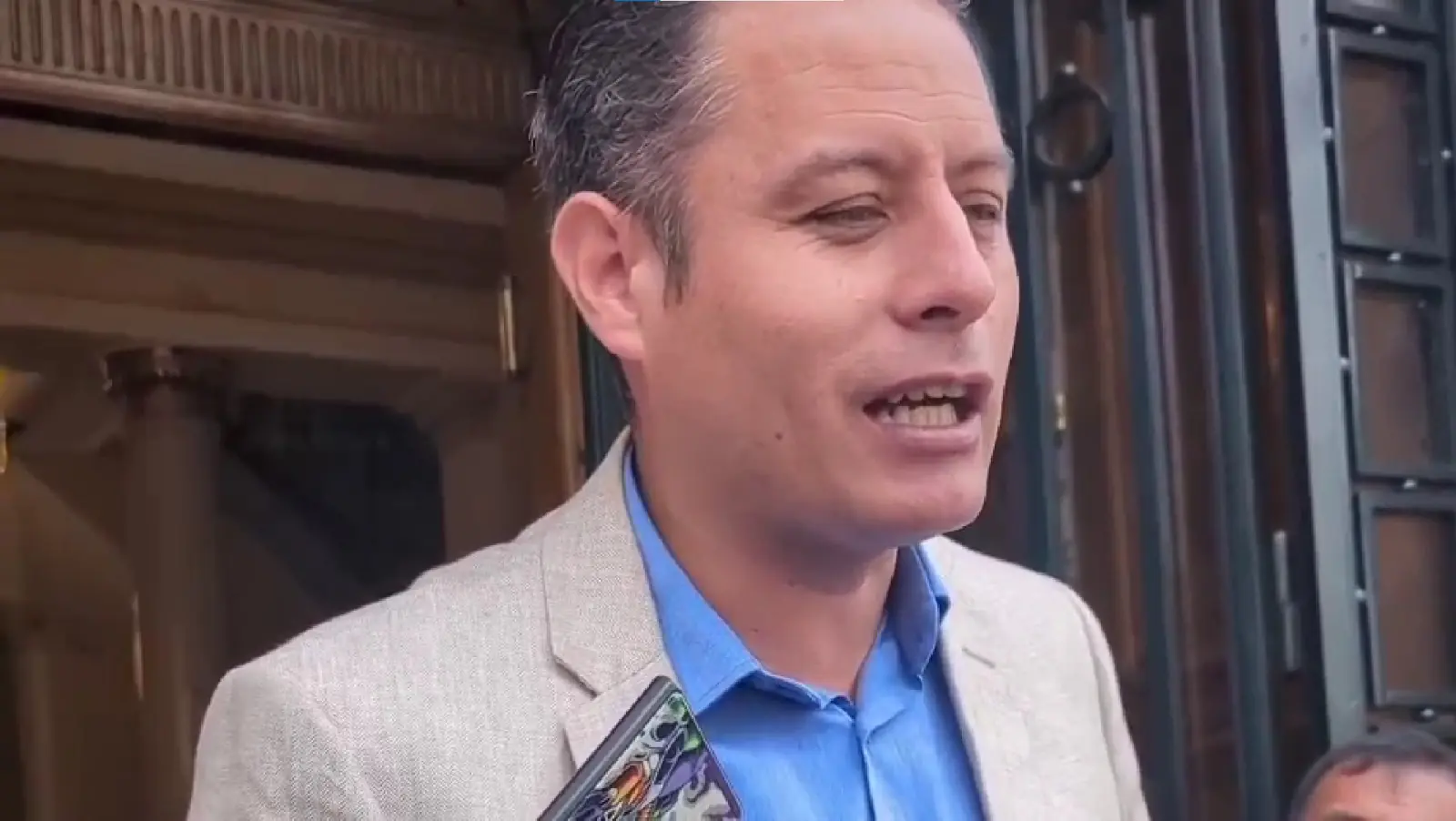 Fallo judicial obliga a Lara a retirar videos contra el ministro de Economía