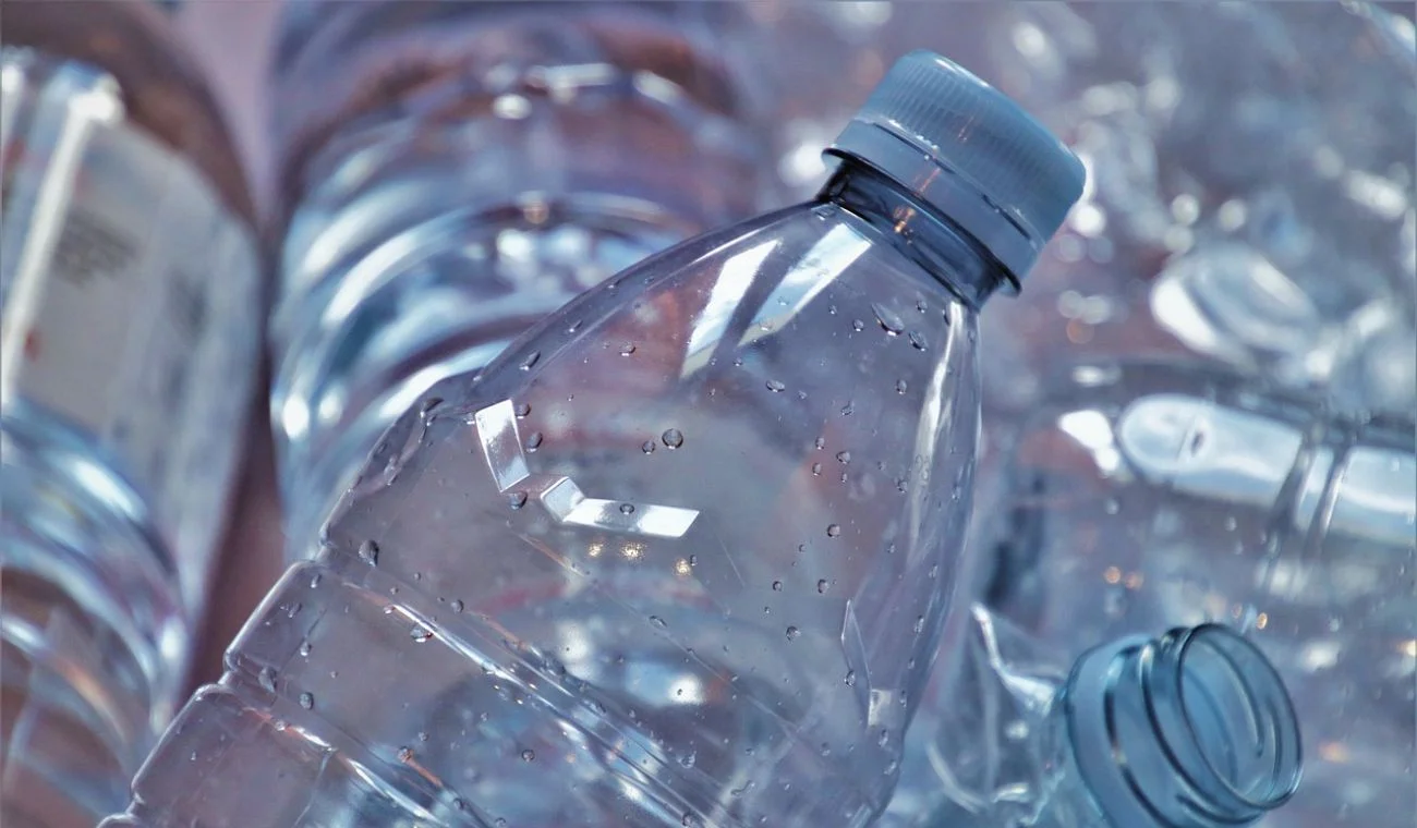 Los productos con plástico serán más caros