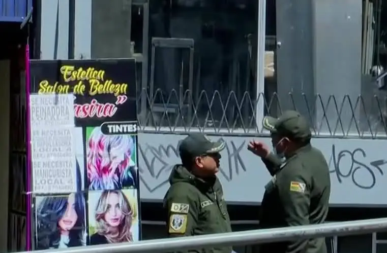 Muere el hombre baleado cerca de la plaza San Francisco de La Paz