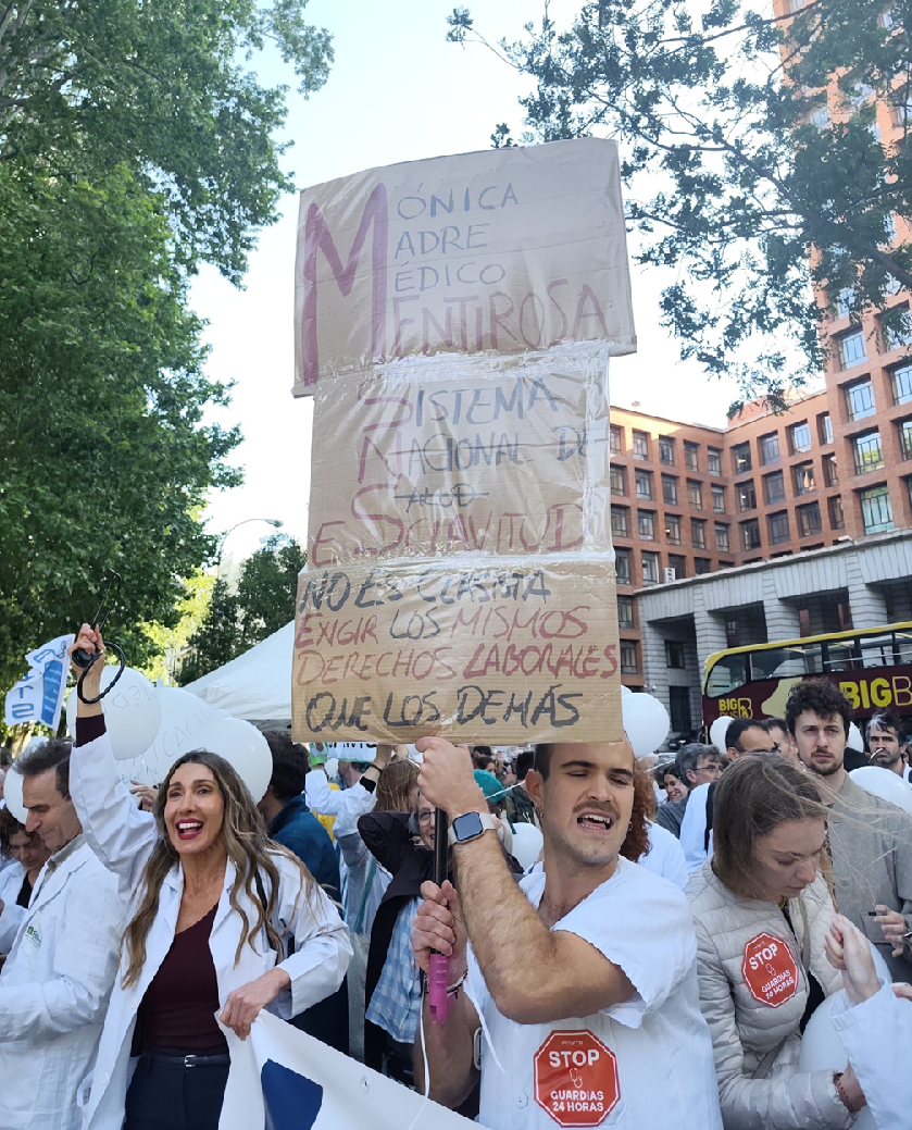 Los médicos completan la tercera jornada de huelga dispuestos a continuar “lo que haga falta”