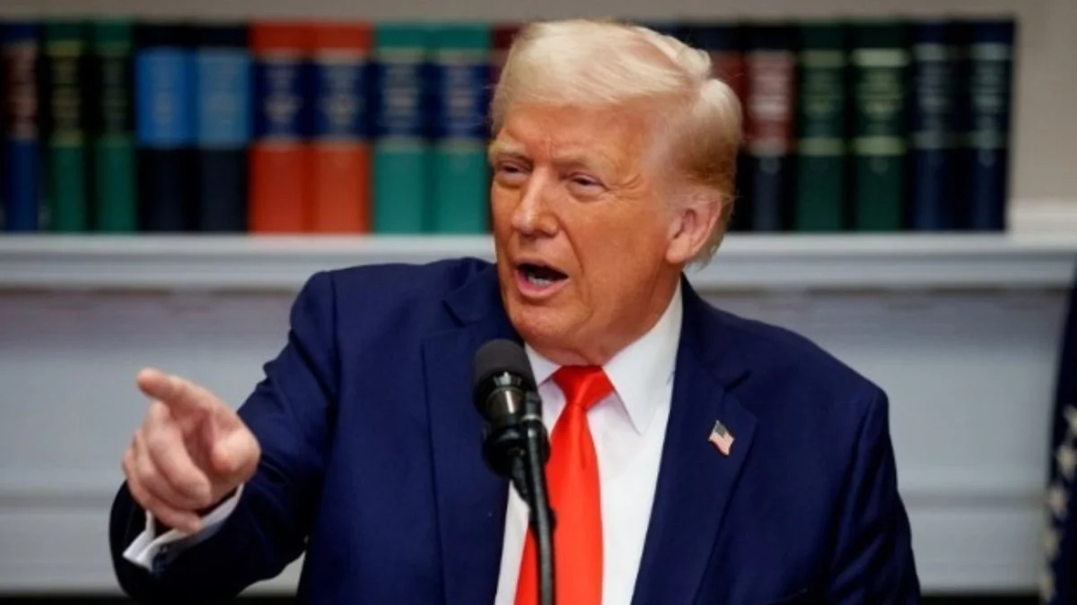 Trump afirma que es “irreversible” la salida de EE.UU. de la OTAN