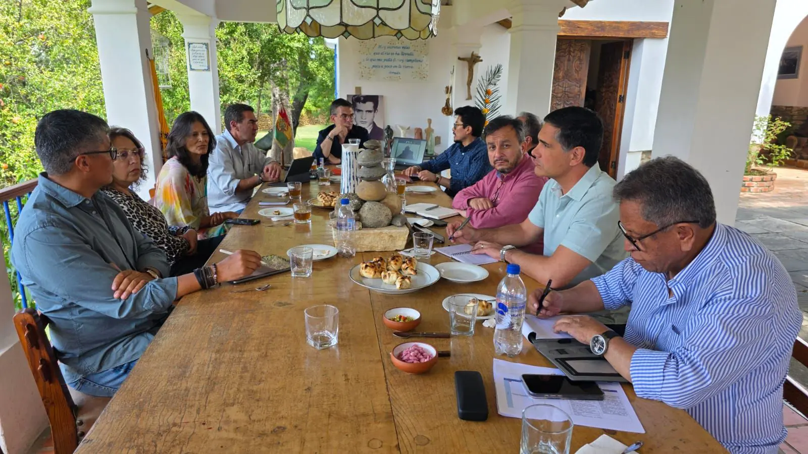 Paz se reúne con su gabinete en Tarija antes de anunciar medidas clave