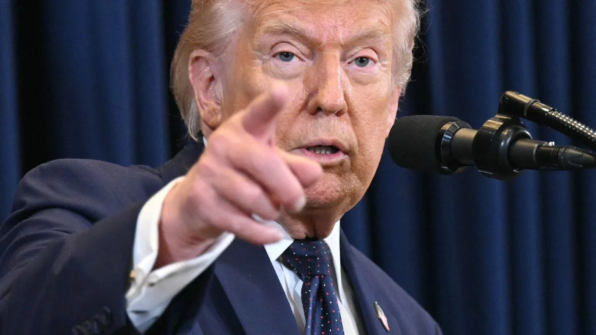 Trump afirmó que tomarían petróleo del estrecho de Ormuz