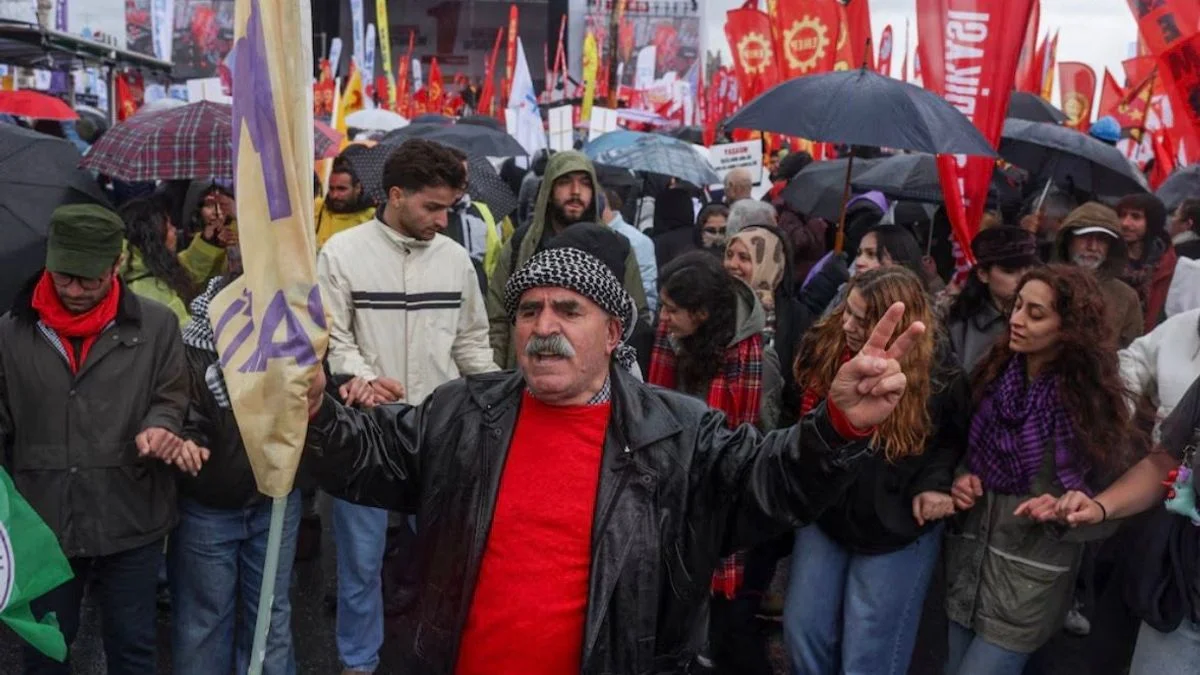 Protestas del Día del Trabajo en el mundo, ¿Cómo avanzo?