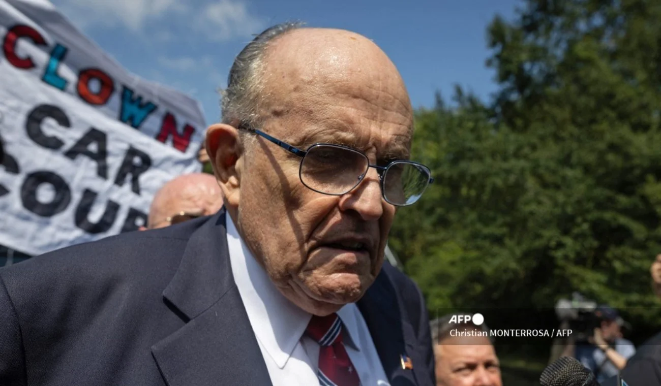 El exalcalde de Nueva York Rudy Giuliani está en “estado crítico” en Florida