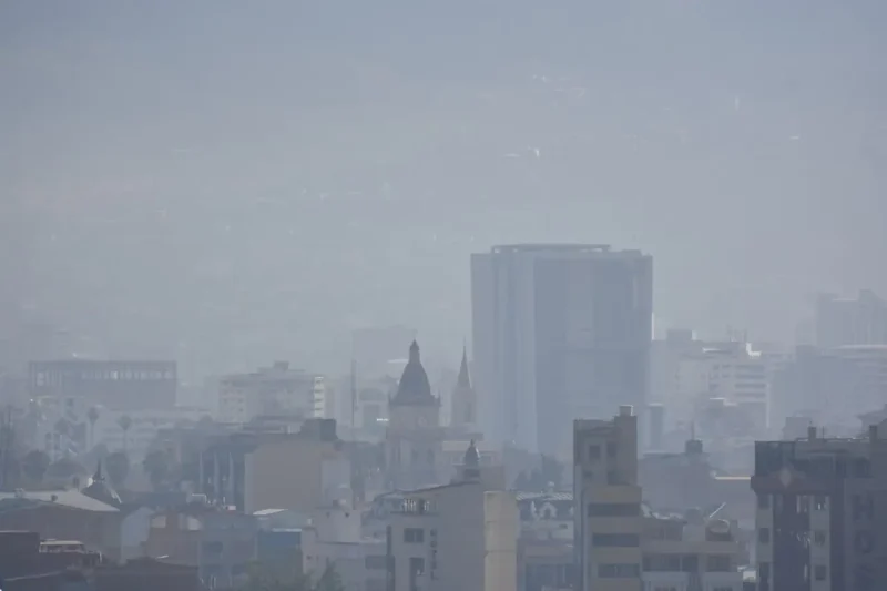 En Cochabamba hubo 13 incendios y 33 fogatas en San Juan
