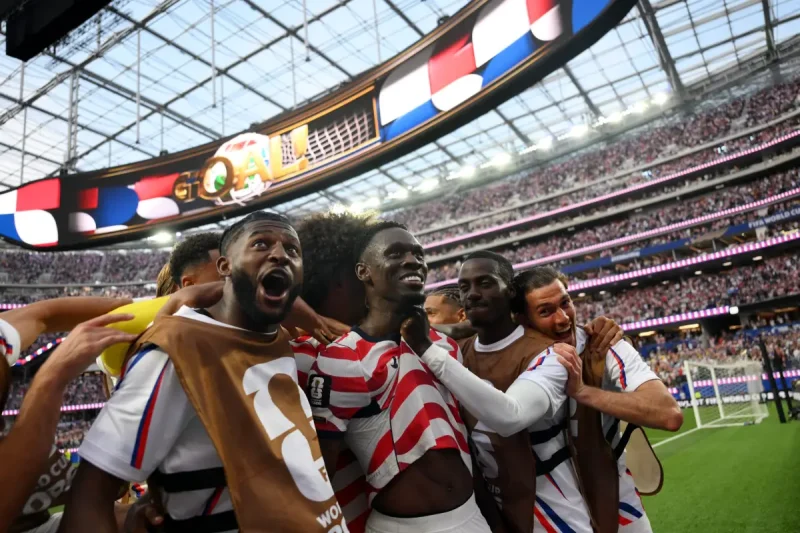 EEUU debuta con goleada (4-1) ante Paraguay