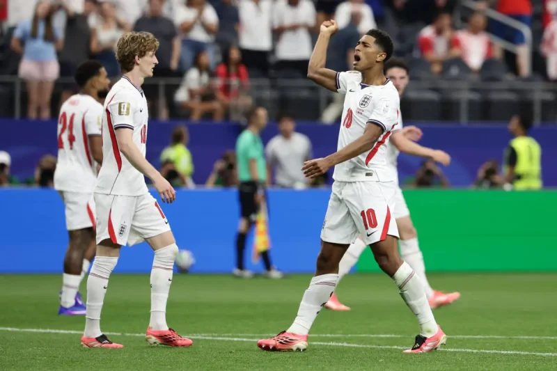 Inglaterra vence 4-2 a Croacia en su debut, con doblete de Kane